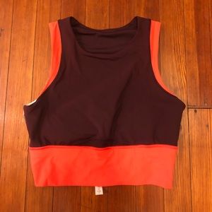 Lululemon crop top